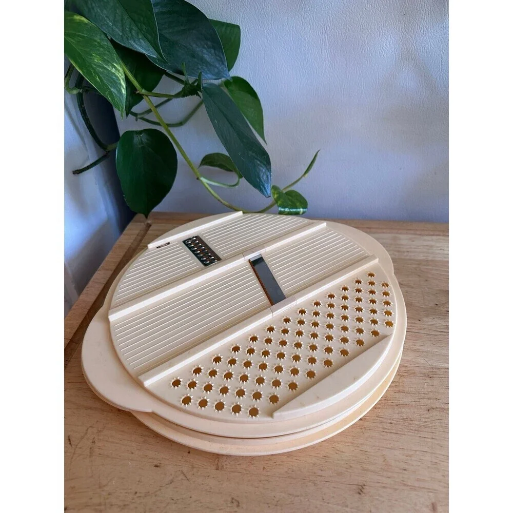 Vintage Its a Doozy In the Kitchen Super Salad Server